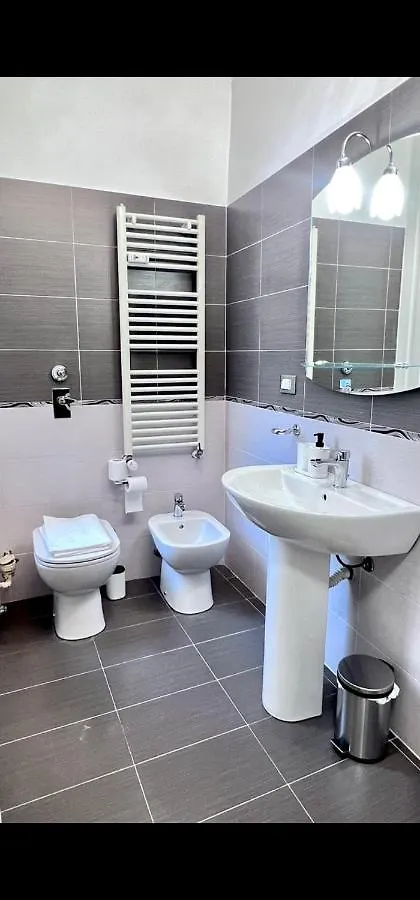 Appartement Terrazza Porta Venezia Howme Milaan Italië